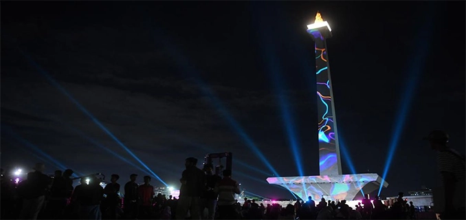 Monas Week Desember Mapping & Air Mancur Menari Memukau