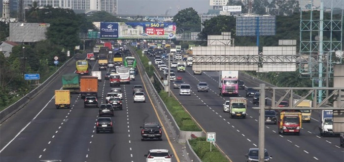 Video Viral Motor Kejar Mobil di Tol Tangerang Sopir Trauma